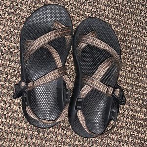 Chaco Sandals Men’s 7/Women’s 9